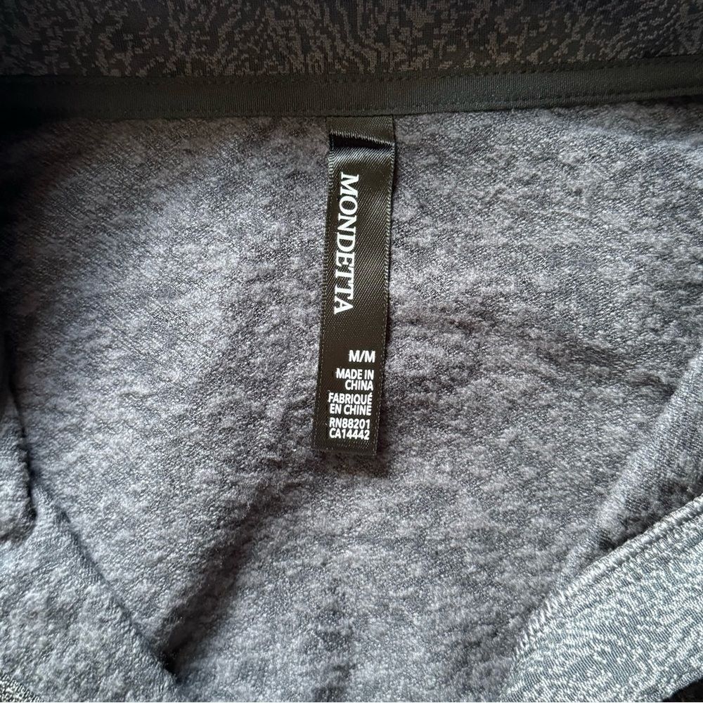 MONDETTA NWT black cold gear 1/4 zip long sleeve top - Picture 7 of 10